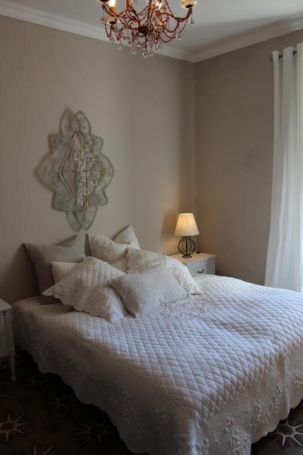 Mas Les Romarins, 10 Min D'Uzes, Piscine Et Grand Jardin Clos, Jeux, Nid De Repos Et Base Pour Activites Dans Le Gard (Adults Only) Екстериор снимка